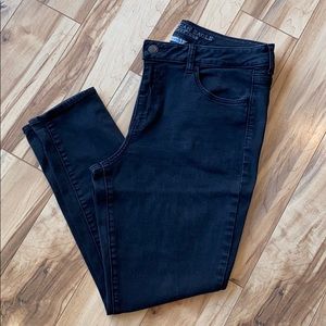 American Eagle black high rise jegging - 16 short